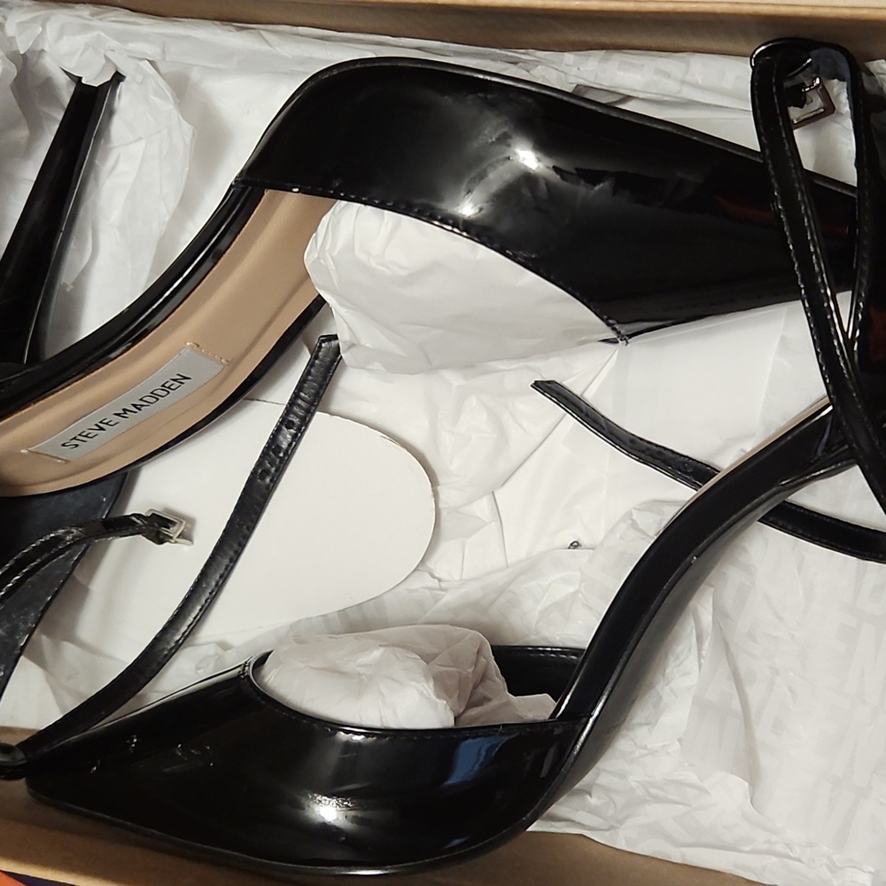 Steve Madden shoes